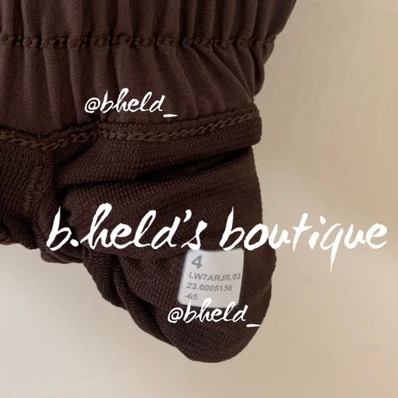 lululemon Hotty Hot High-Rise Lined Short 2.5" in Espresso Brown Size 4 New NWT - Picture 6 of 16